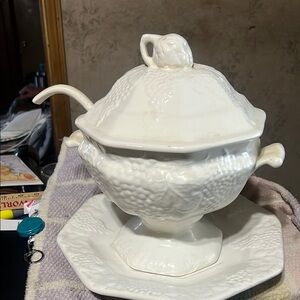 Classic White Ceramic Soup Tureen with Embossed Design and Decorative Handle
